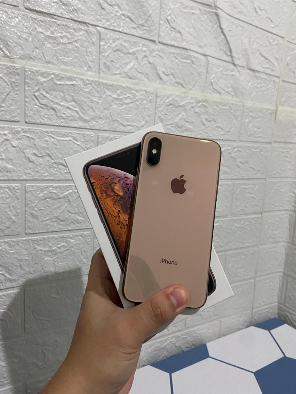 iPhone Xs (INTER)
